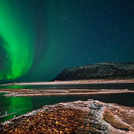 Rivdnji Holiday Home Smørfjord Russenes Eksteriør bilde