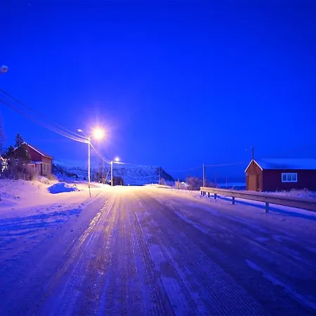 Rivdnji Holiday Home Smørfjord Russenes Eksteriør bilde