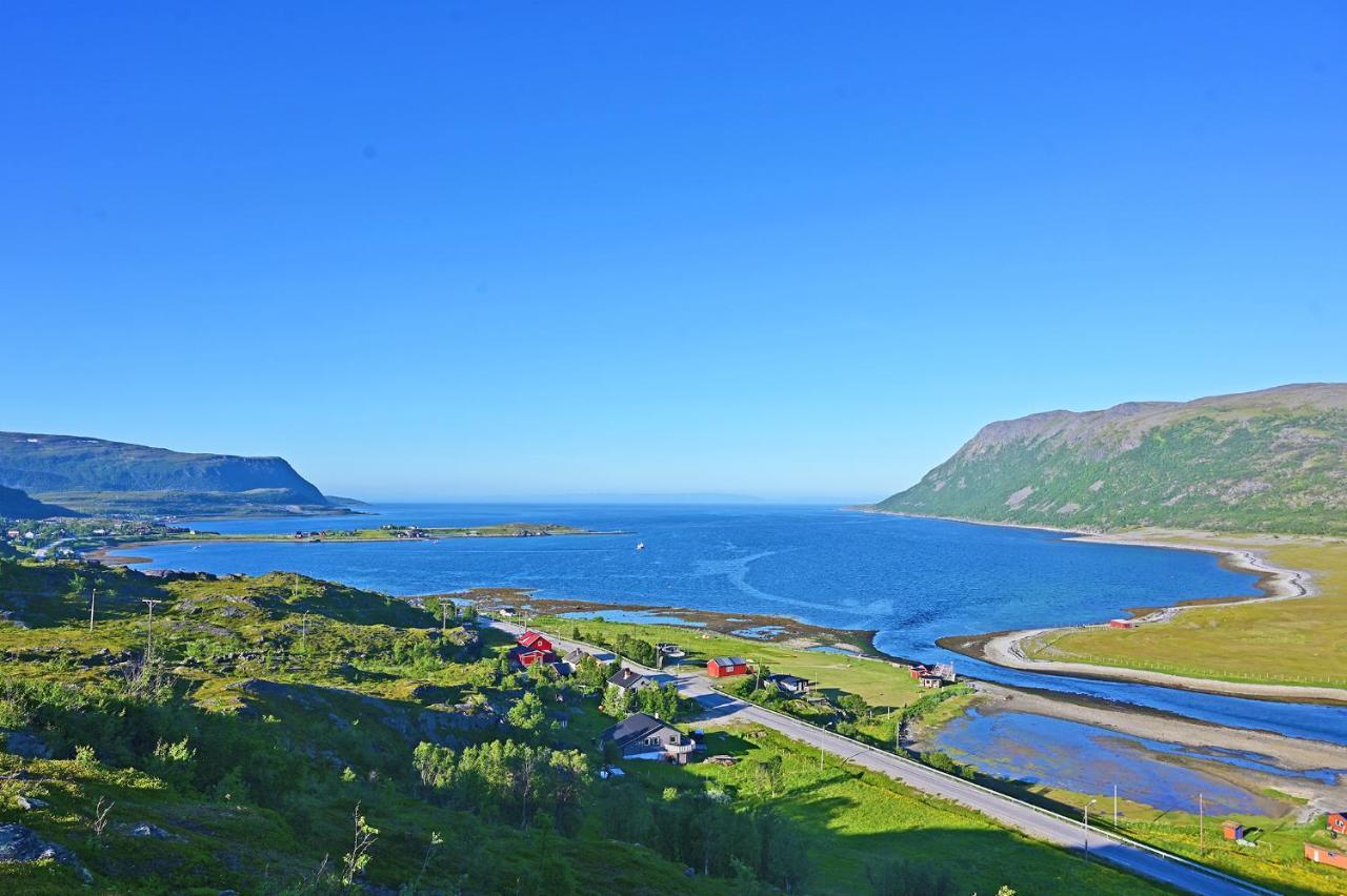 Rivdnji Smørfjord * Russenes