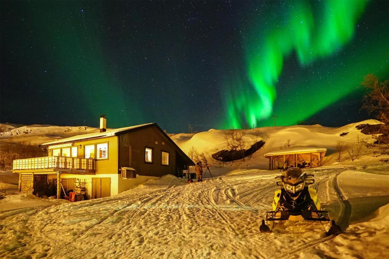 Rivdnji Smorfjord Сasa de vacaciones Russenes